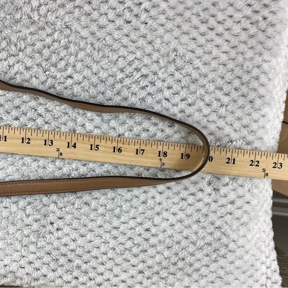 Michael Kors Greenwich Large Saffiano Leather Grab Bag Satchel Crossbody Tan - Picture 14 of 15